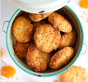 Apricot and Oat Cookies
