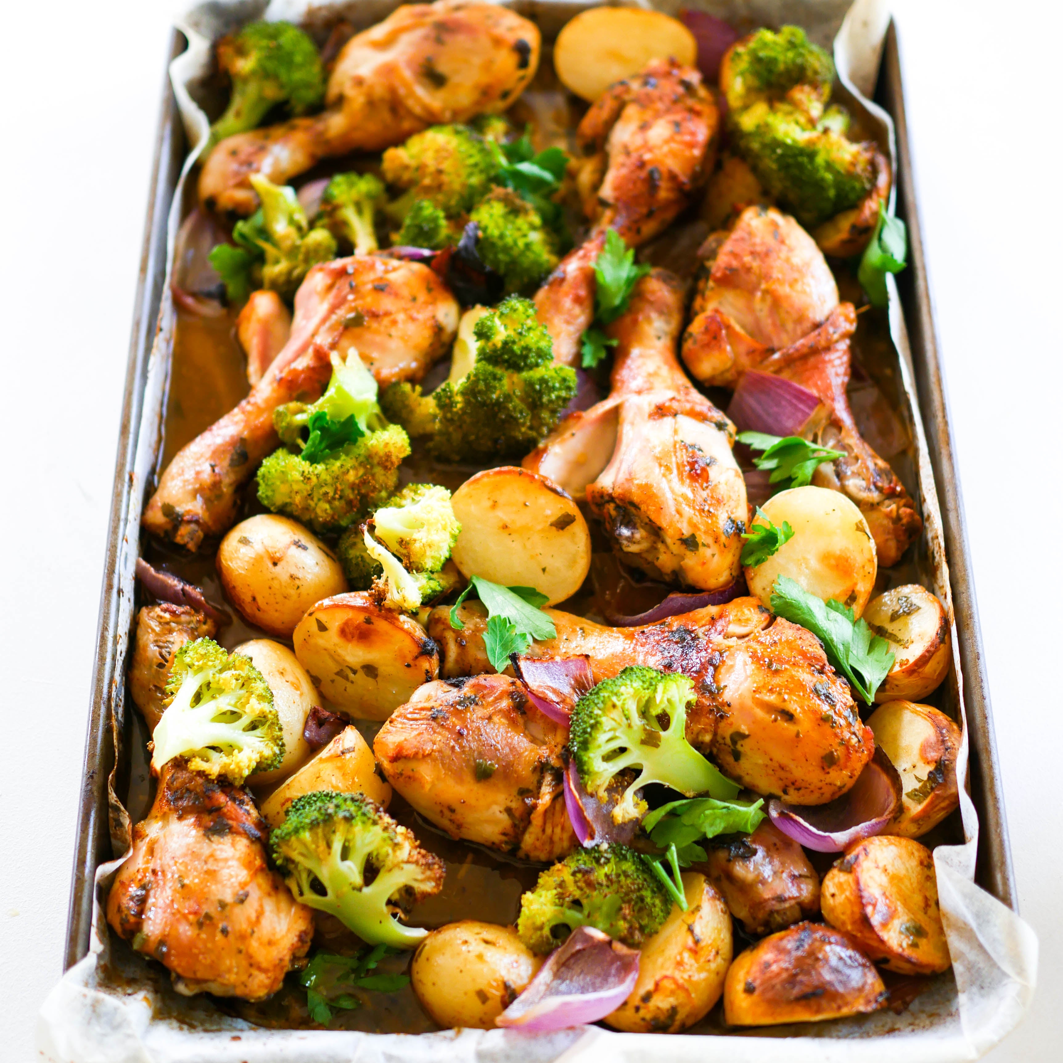 Chicken Drumstick Tray Bake