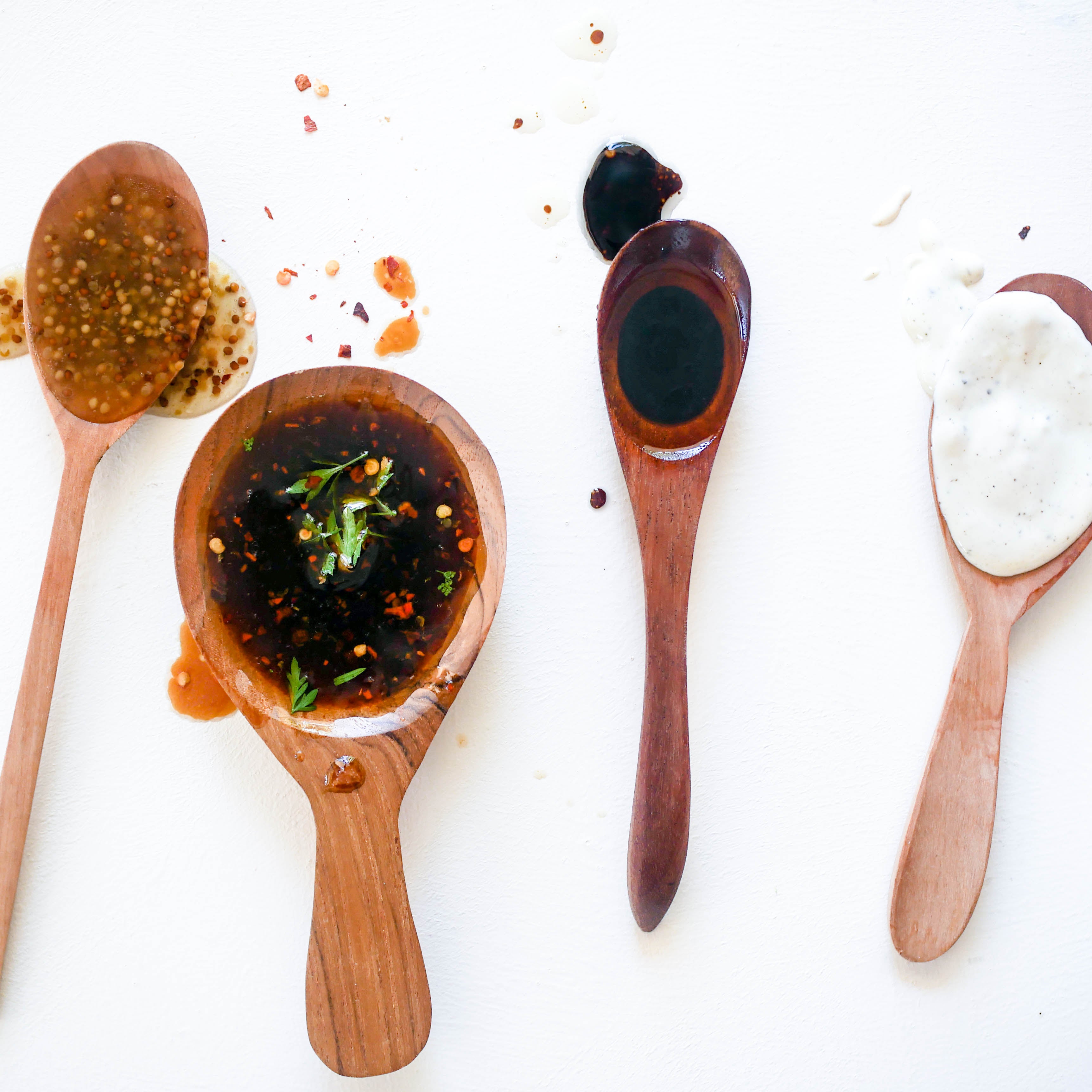 My 4 Favourite Salad Dressings
