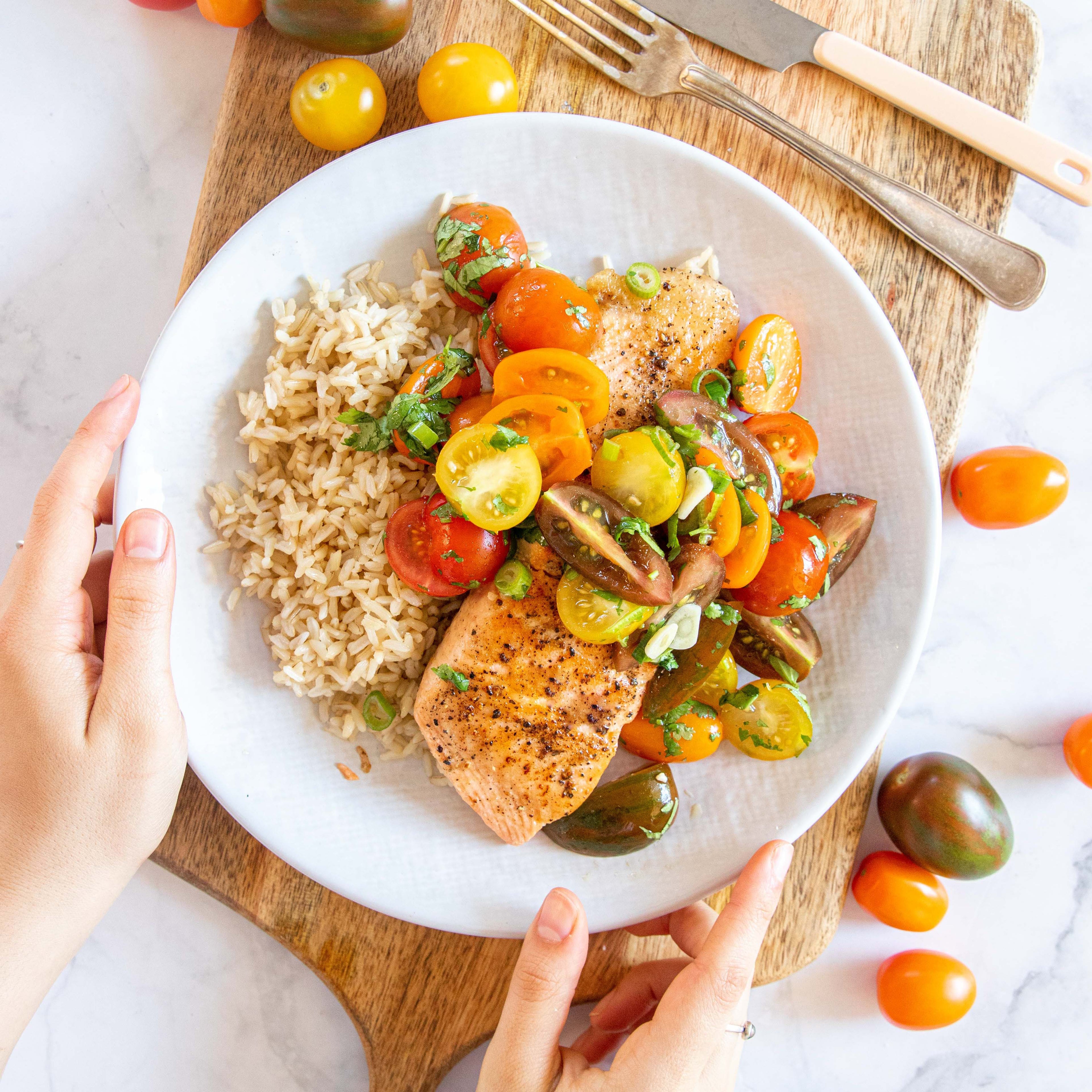 Salmon & Zesty Tomato Salsa